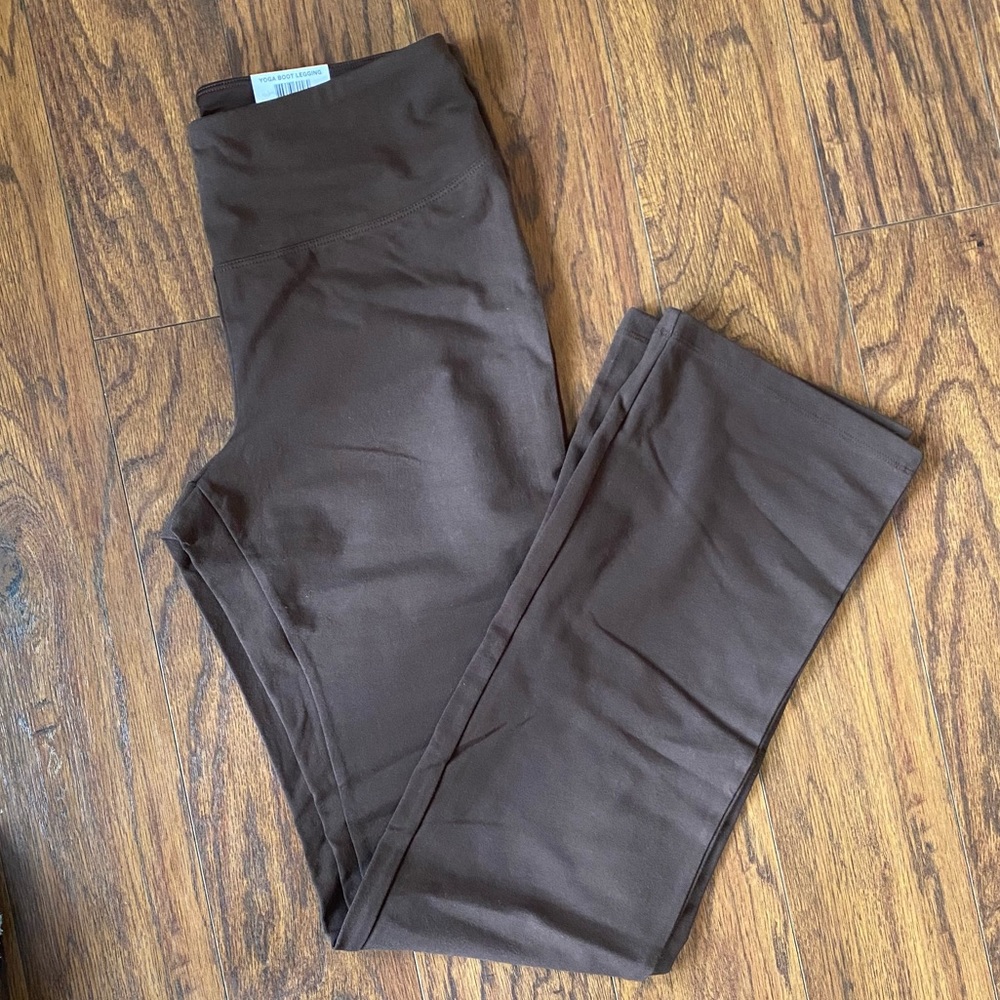 4/$20 Boot Cut Yoga Pants